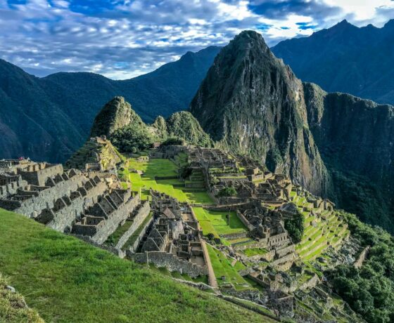 Explore Sacred Valley and Machu Picchu: Peru's Iconic Wonders